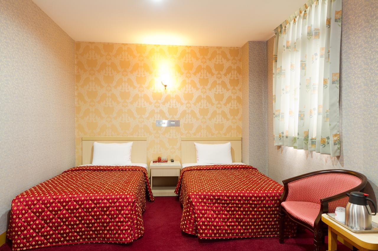 Songshan Hotel Kaohsiung Esterno foto